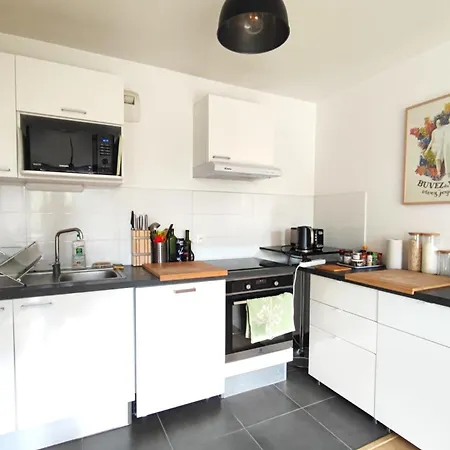 Apartamento Spacious With Garden And Parking Slot Burdeos